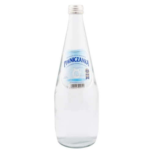 piwniczanka-0,7-niskonasycona.jpg