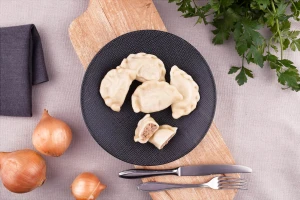 Pierogi z mięsem (500g = 15 szt.)