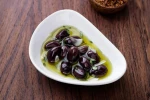 Oliwki czarne Kalamata bez pestek w oliwie BIO (opakowanie ~250g)